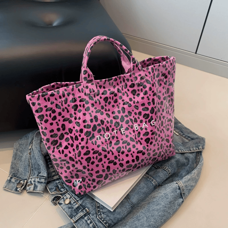Pink leopard  print