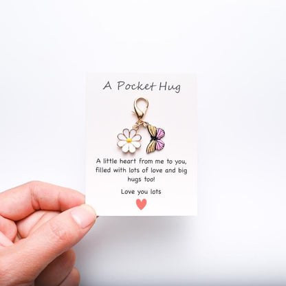 ✨Crafted by Hand-20 Sets Hug Favors(🦋Butterfly. Ladybird. Flower. Bee)